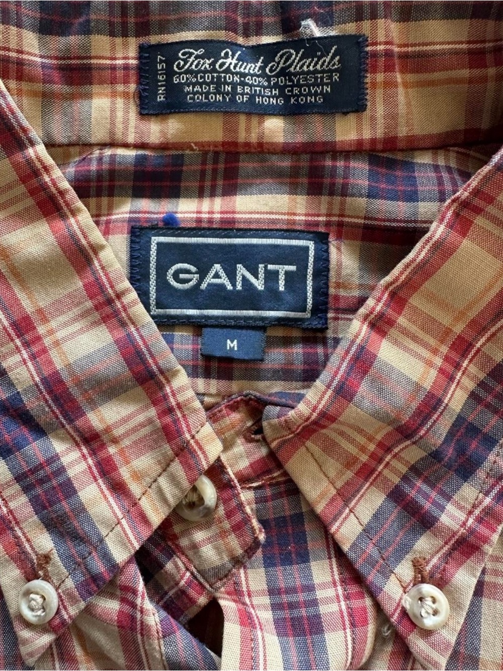 Vintage GANT Men’s Red & Tan Plaid Button-Down Shirt. M.